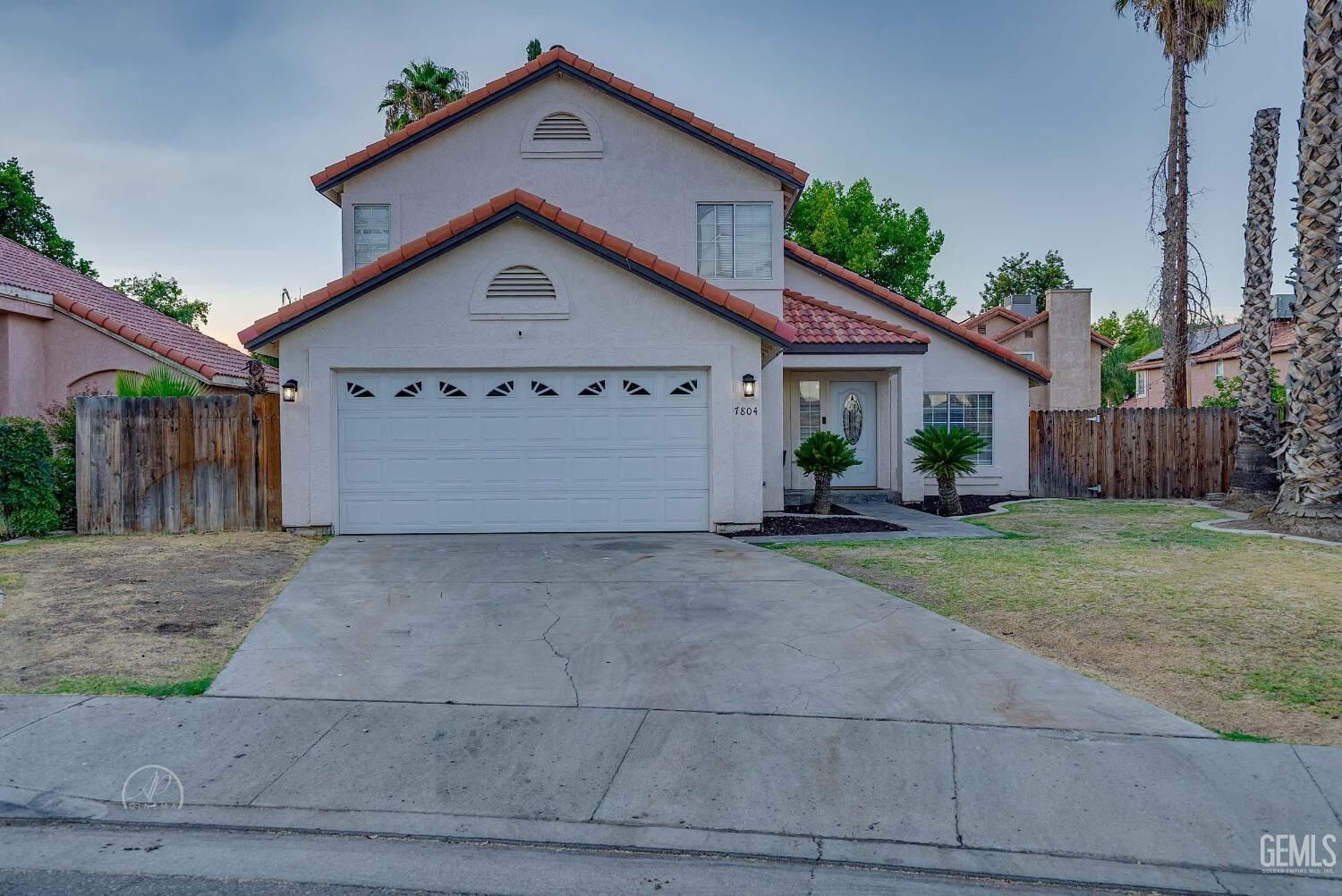 Property Photo: 7804 Silver Birch Avenue CA 93313