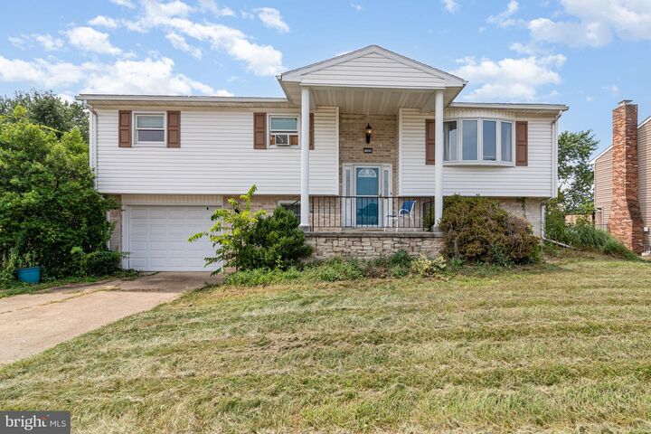 Property Photo:  1886 Rachel Drive  PA 17013 