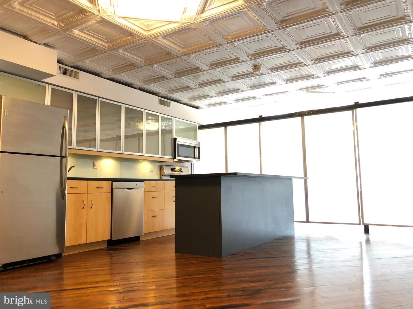 Property Photo: 126 Market Street 4 PA 19106