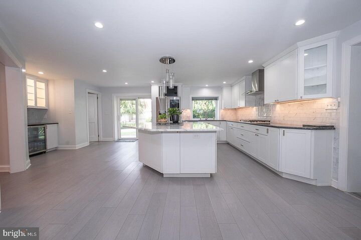 Property Photo: 605 Latham Drive PA 19096
