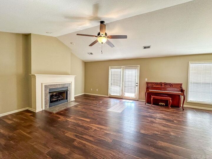 Property Photo: 104 Janis Drive AR 72417