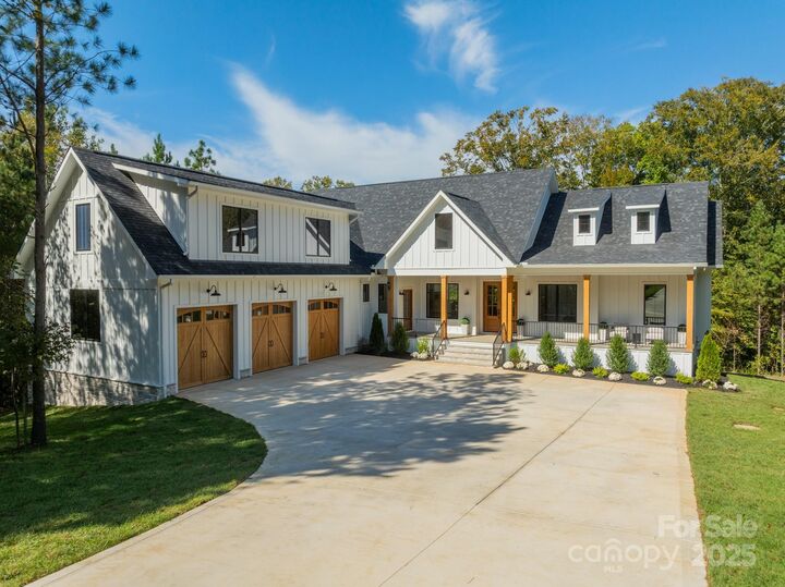 5853 Hidden Forest Drive  Denver NC 28037 photo