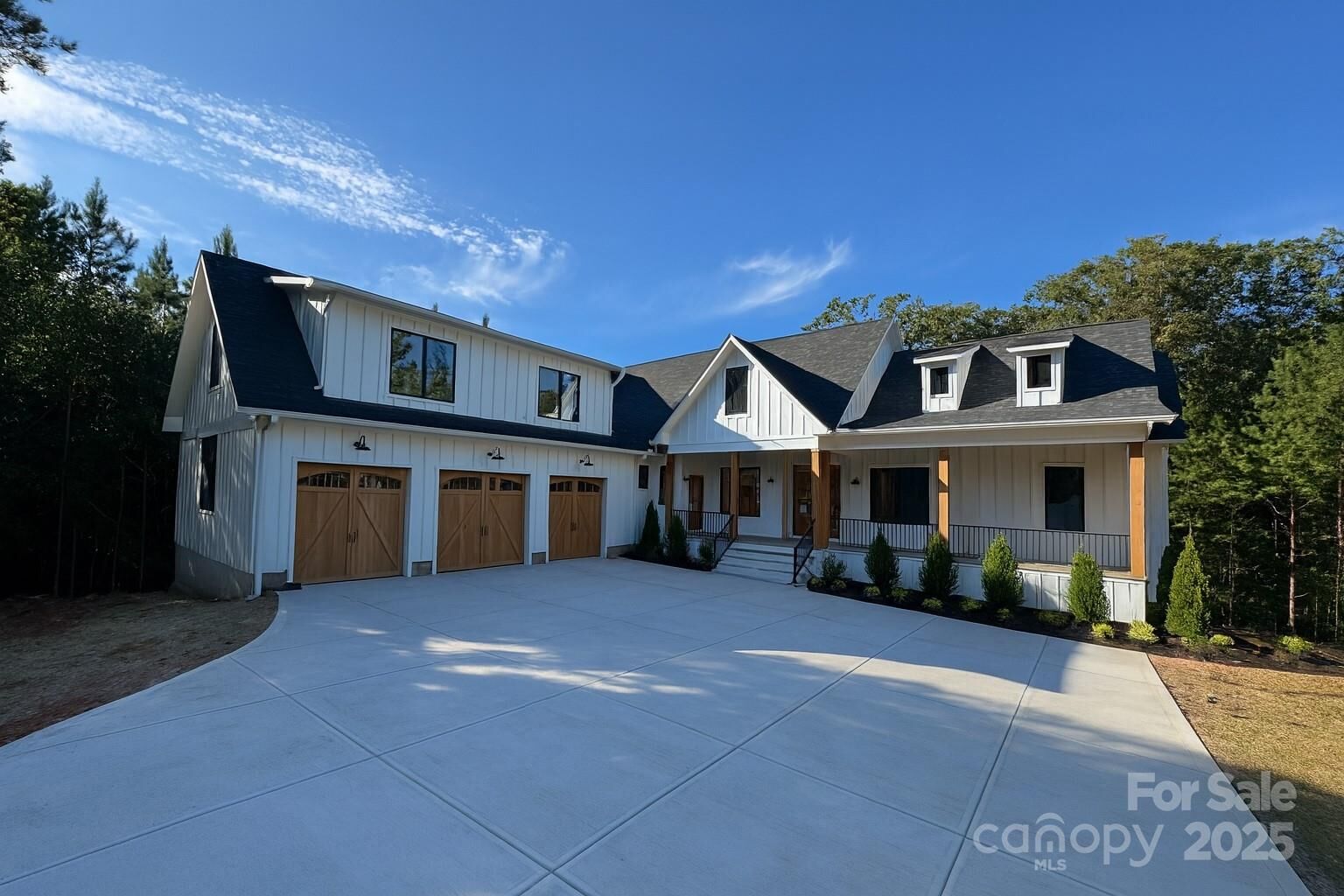 Property Photo: 5853 Hidden Forest Drive NC 28037