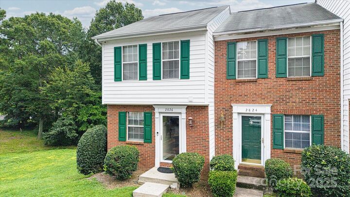 Property Photo:  2826 Hosta Drive  NC 28269 