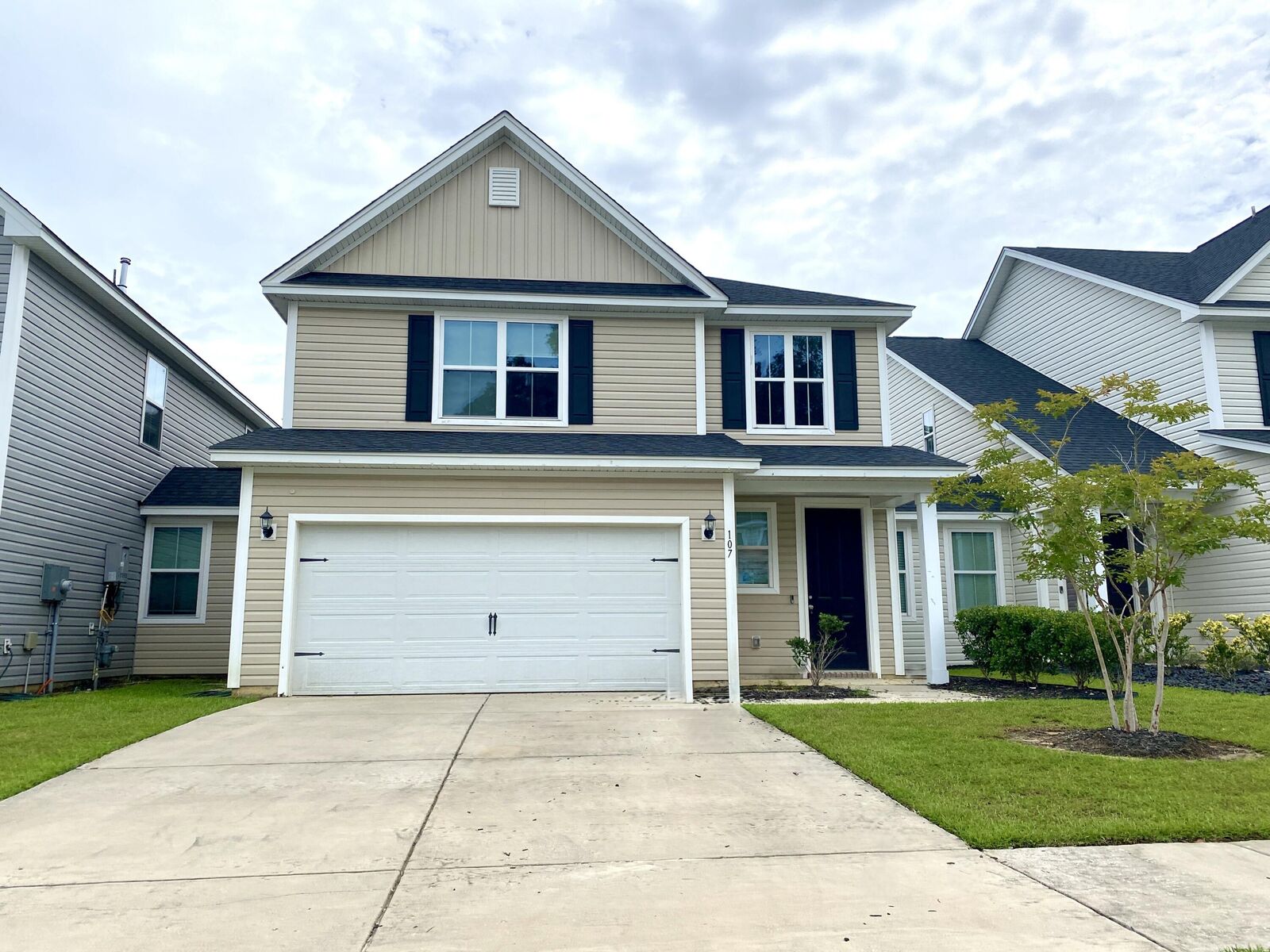Property Photo: 107 McClellan Way SC 29483