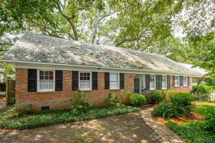 Property Photo:  3 Pierates Cruz  SC 29464 
