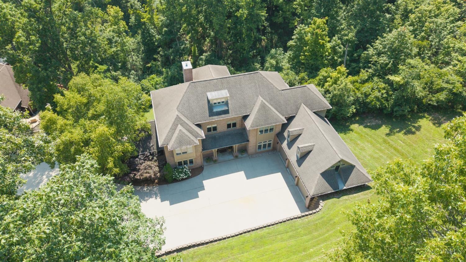 Property Photo: 3662 Cooper Road OH 45241