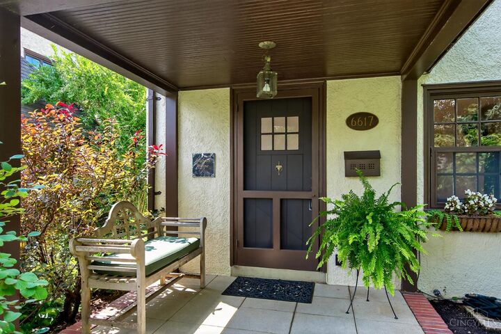 Property Photo:  6617 Chestnut Street  OH 45227 