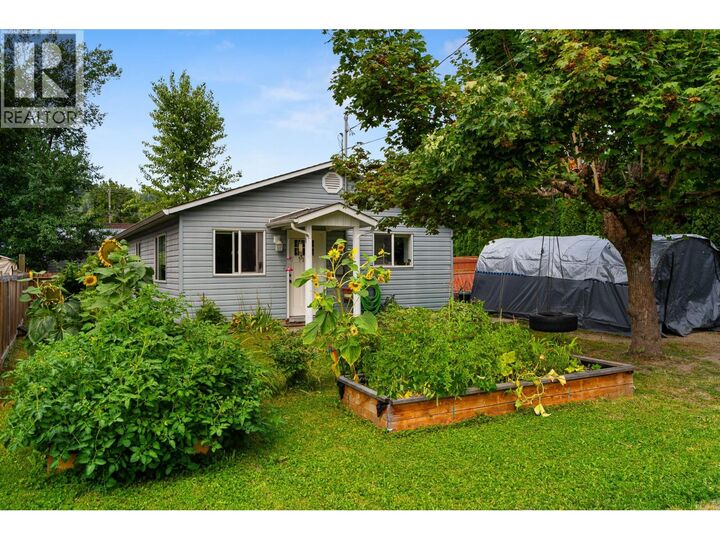 7101 51 Street Northeast  Canoe BC V0E 1K0 photo