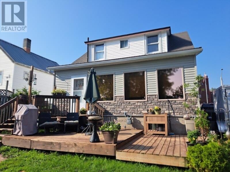 Property Photo: 116 Fifth St ON P0T 2J0