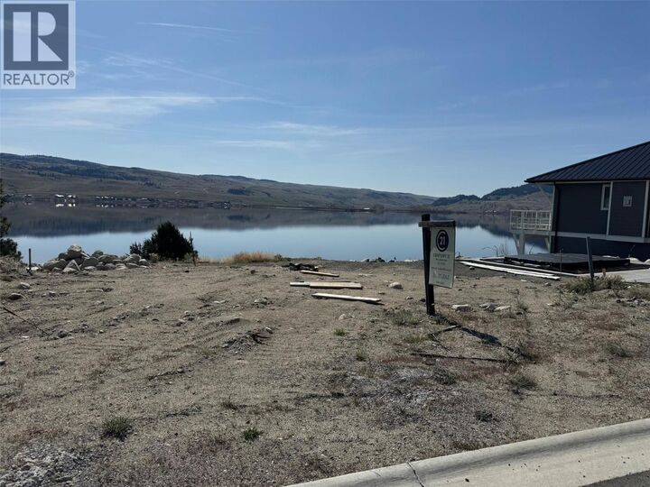Photo de la propriété:  6528 Waterside Trail Sl 15  BC V1K 0A1 