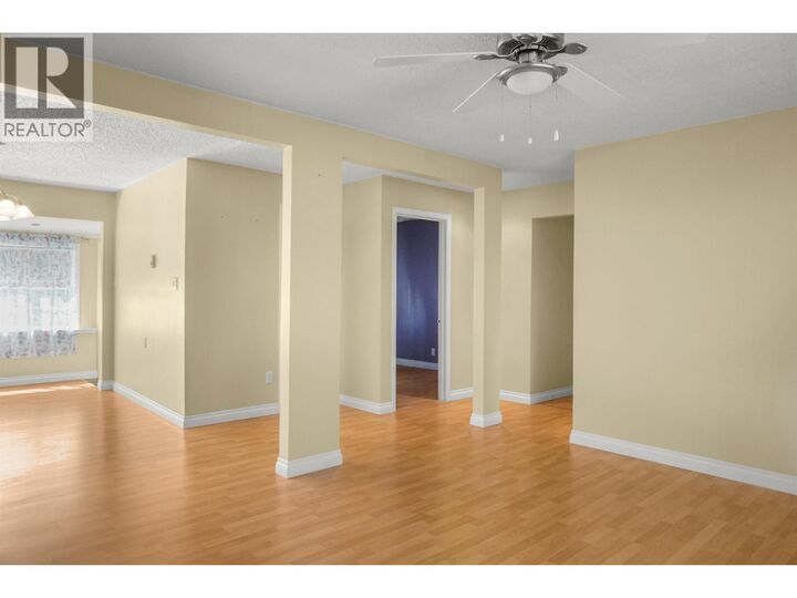 Property Photo:  89 Mallard Street  BC V8C 1N2 