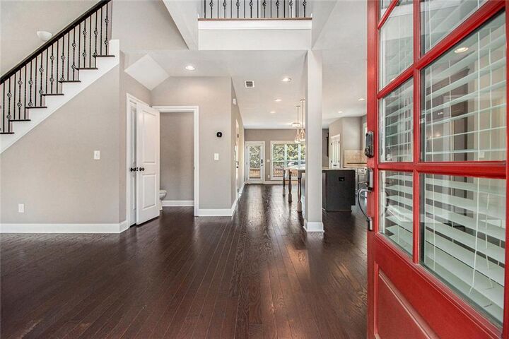 Property Photo: 1580 Johnson Road NW GA 30318