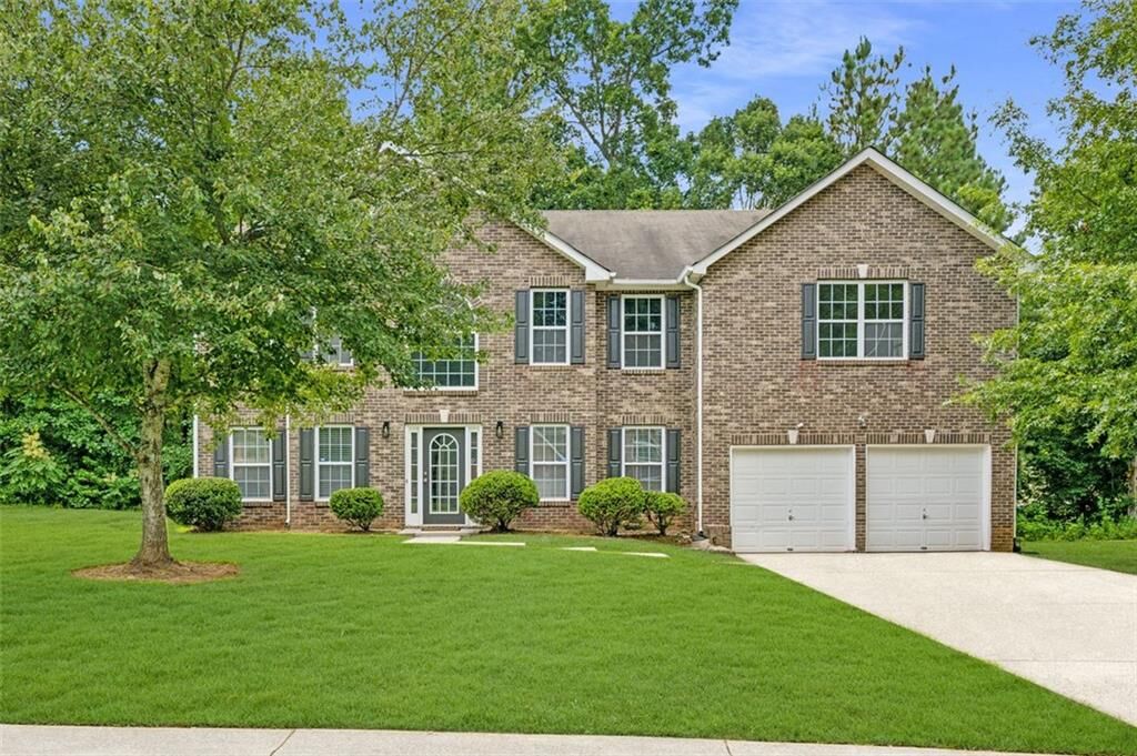 Property Photo: 5179 Miller Woods Trail GA 30035