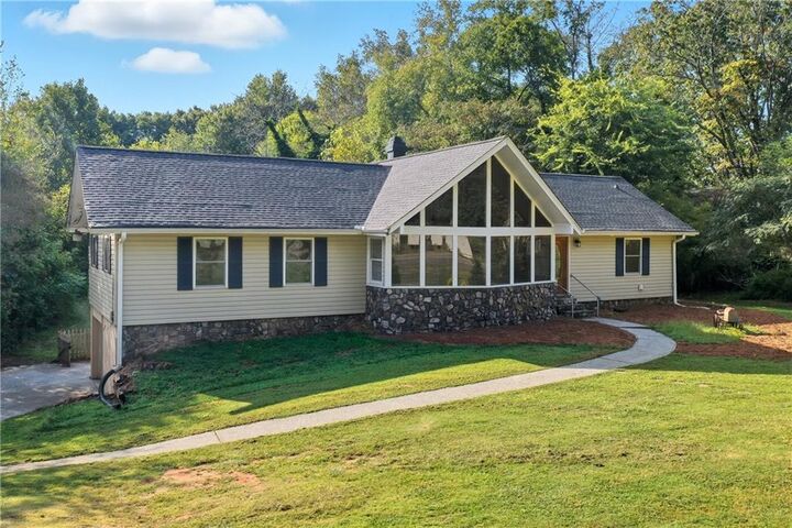 Property Photo:  6306 Putnam Ford Drive  GA 30189 