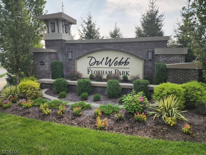 38 Cunningham Dr  Florham Park Boro NJ 07932 photo