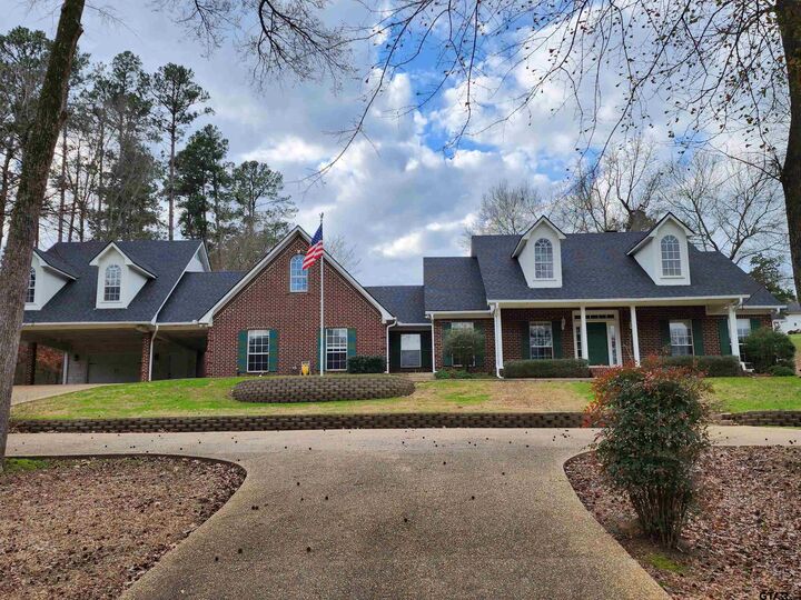 503 Madelaine  Gilmer TX 75644 photo