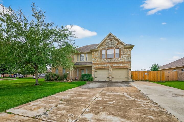 Property Photo:  8215 Shady Grove Street  TX 77523 