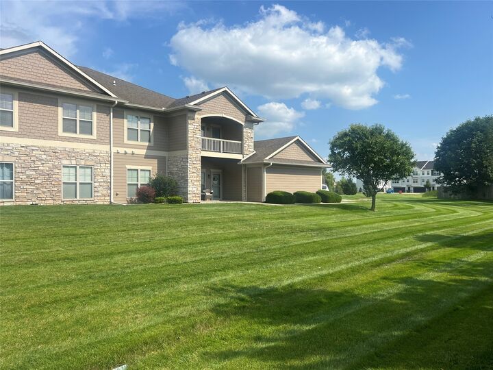 2602 NE Oak Drive 6  Ankeny IA 50021 photo