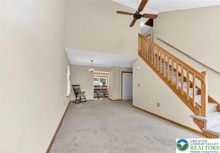 Property Photo: 2737 Tamlynn Lane PA 18045