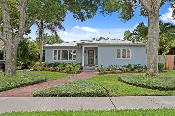 436 21st Avenue NE  St Petersburg FL 33704 photo