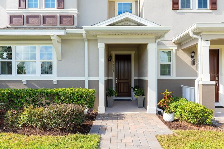 Property Photo: 13757 Bressler Alley FL 34786