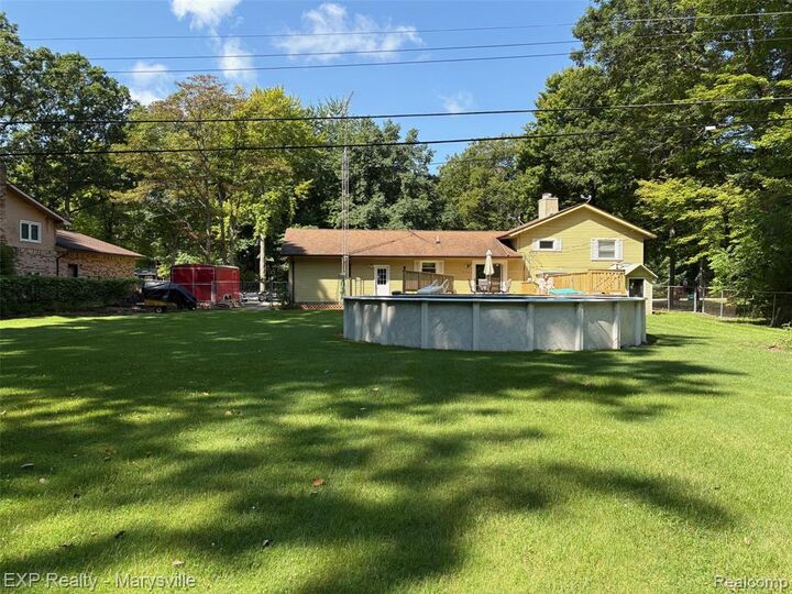 Property Photo:  3098 Negaunee Trail  MI 48049 4525 