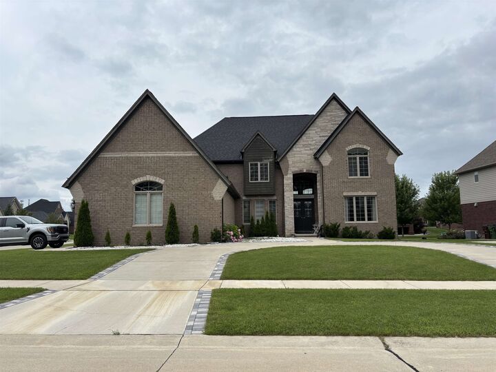 Property Photo:  55667 Lochmoor Drive  MI 48316-336 