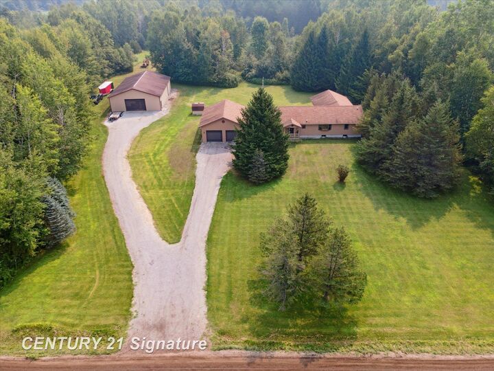 132 N Nine Mile Road  Midland MI 48640 photo
