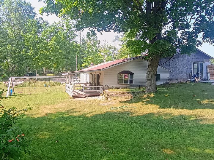 Property Photo:  6263 E Vanburen Road  MI 49459 