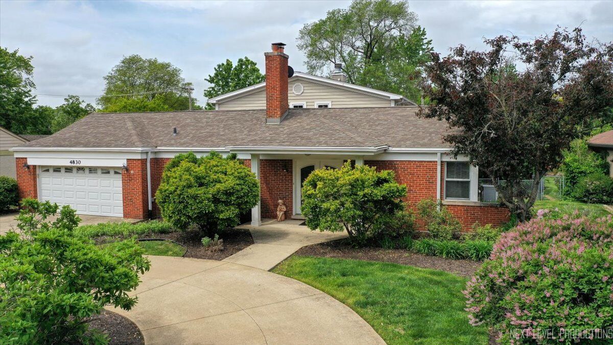 Property Photo: 4830 Wolf Road IL 60558