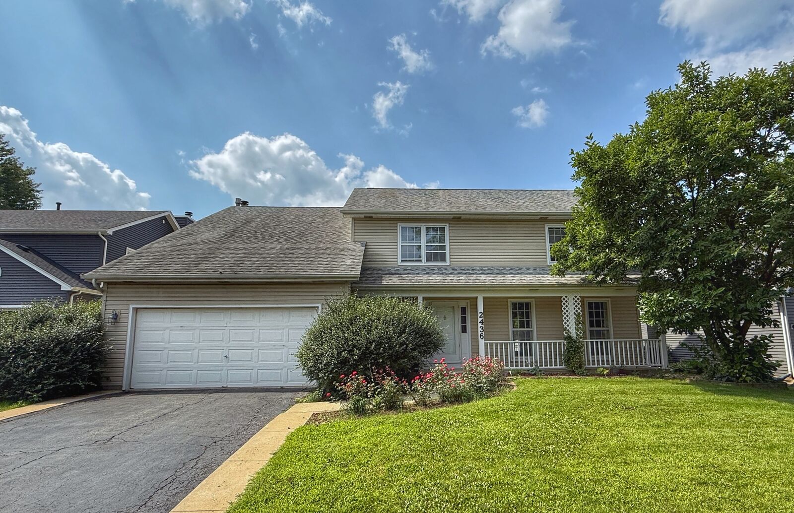 Property Photo:  2436 Putnam Drive  IL 60565 