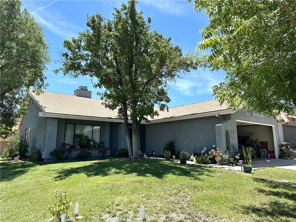Property Photo:  36868 Little Leaf Dr  CA 93550 
