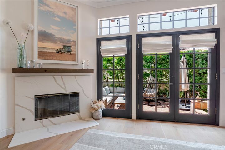 Property Photo: 210 S Prospect Avenue 2 CA 90277