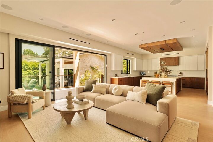 Property Photo:  4138 Sunnyslope Avenue  CA 91423 