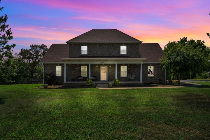Property Photo:  201 Tamyra Ct  TN 37029 