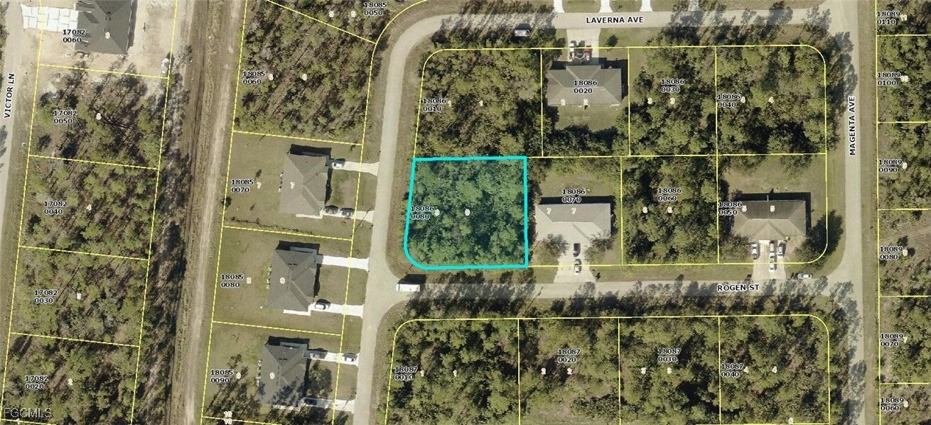Property Photo: 346 Rogen Street FL 33972