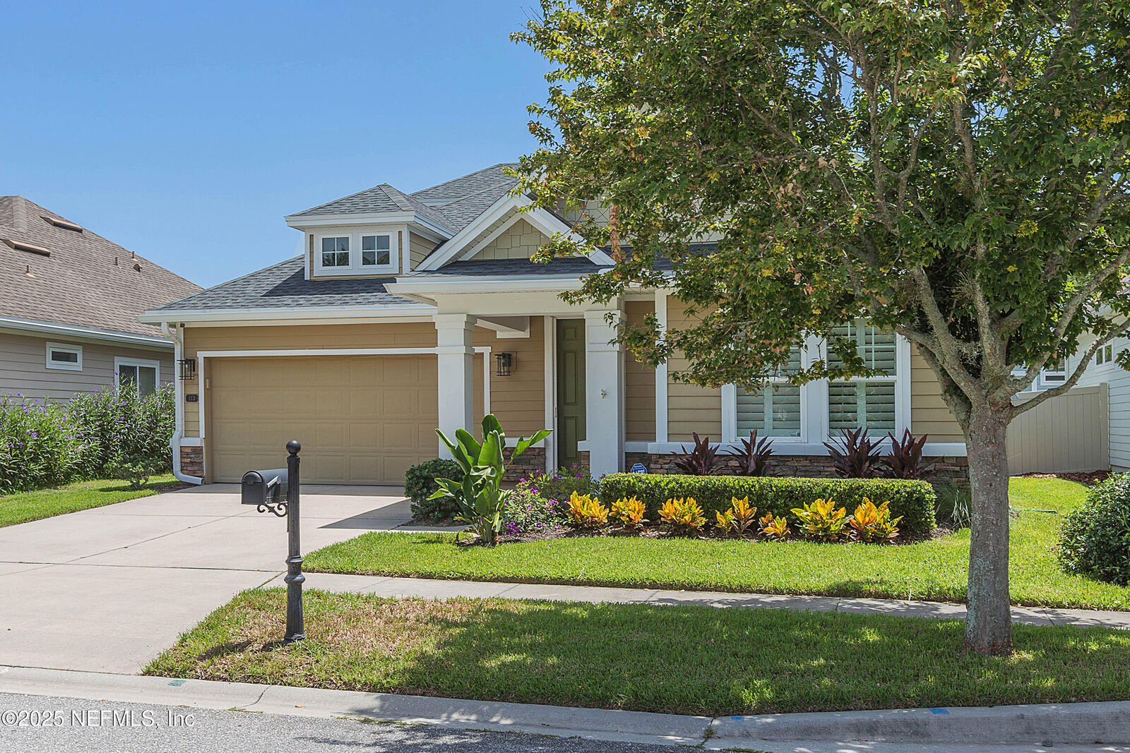 Property Photo: 113 Garden Wood Drive FL 32081