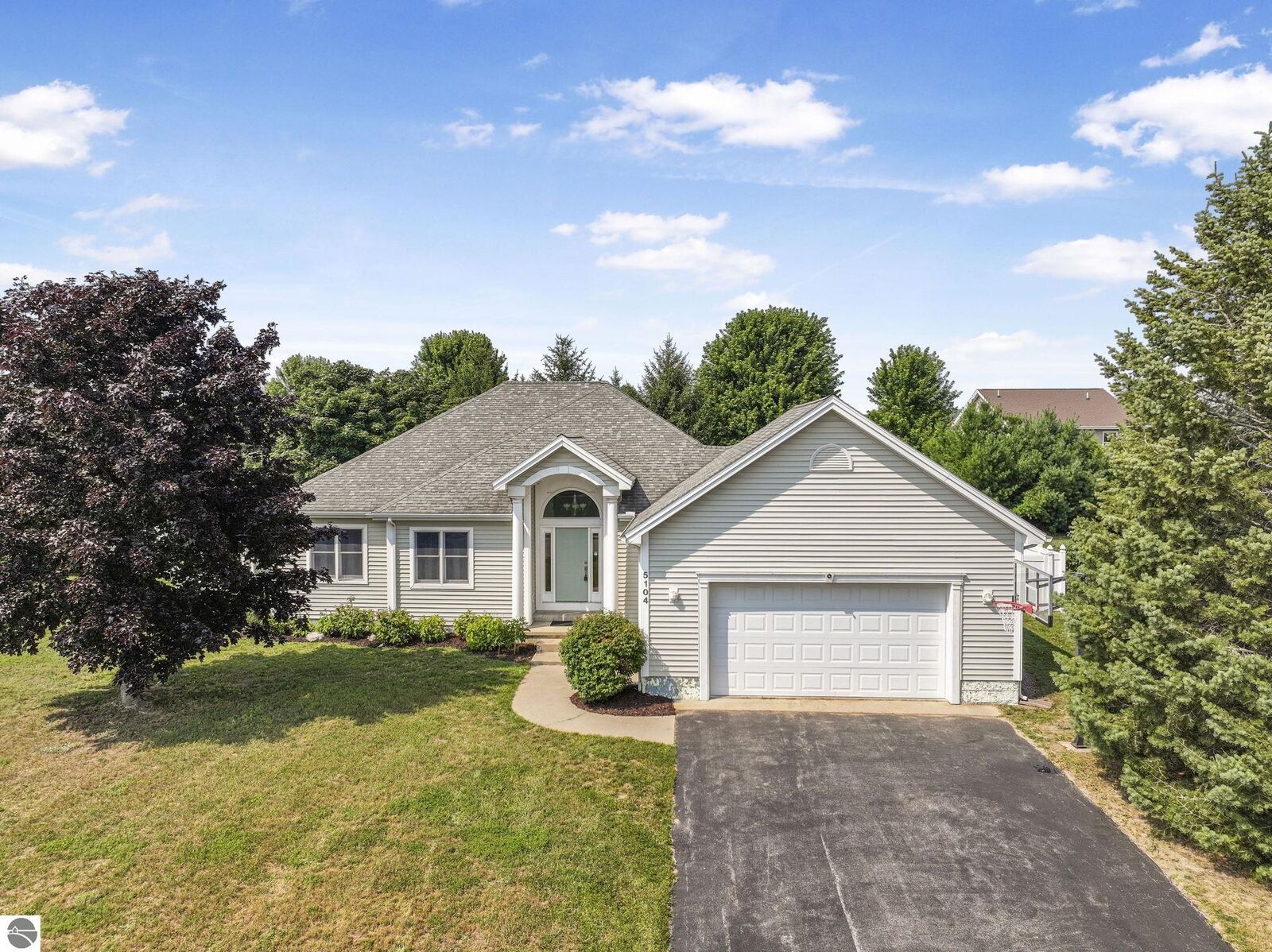 Property Photo:  5104 S Liberty Drive  MI 49684 