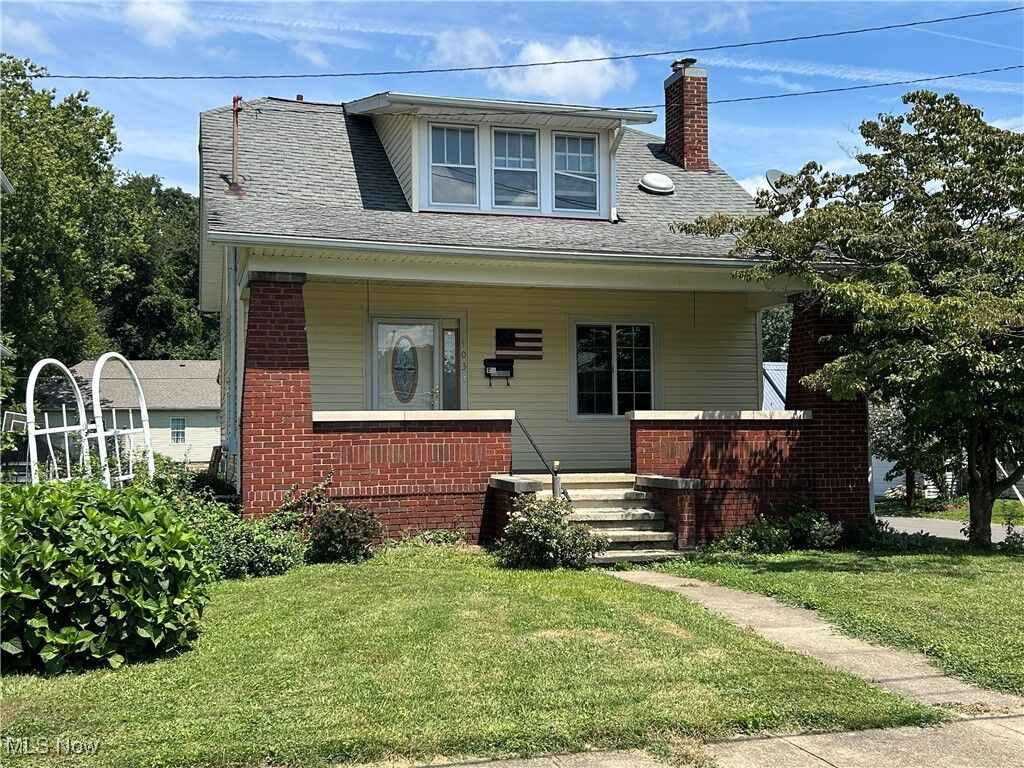 Property Photo:  403 Seborn  OH 43701 