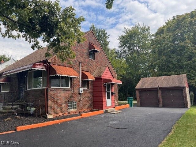 Property Photo: 21481 Forbes Road OH 44146