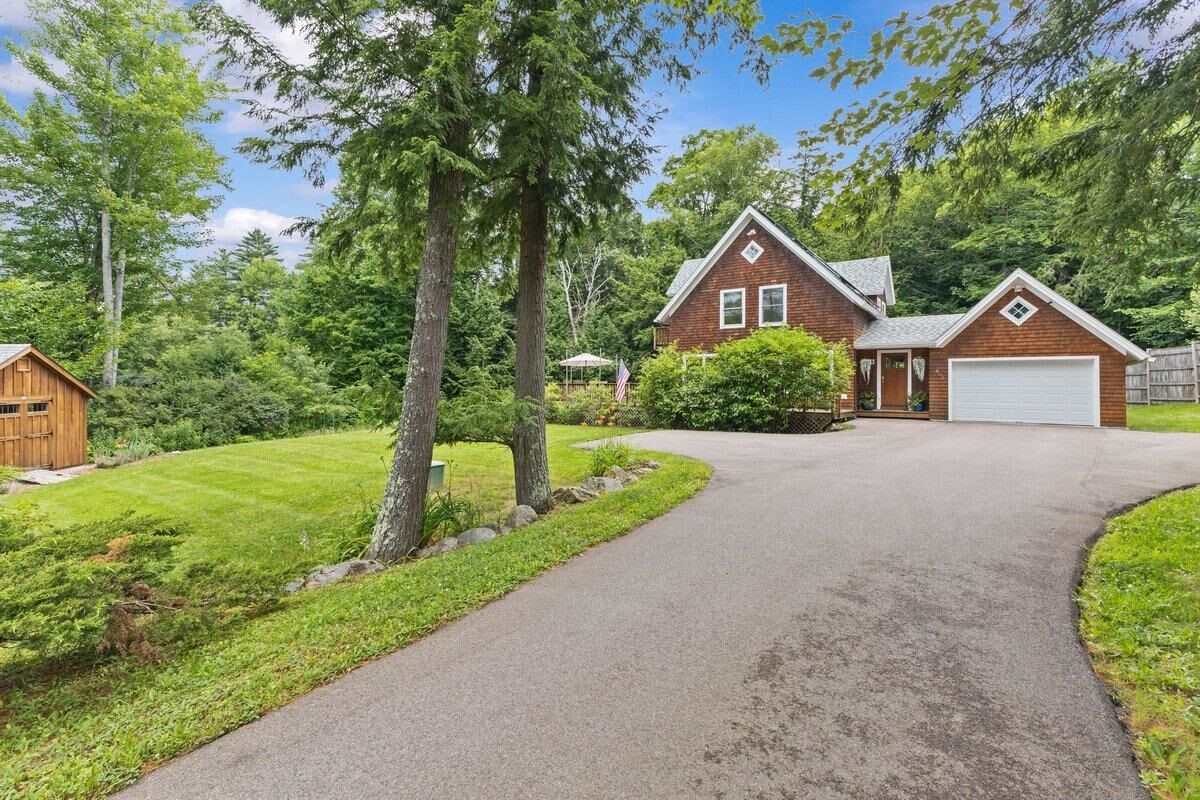 Property Photo: 367 Sylvan Park Road VT 05672