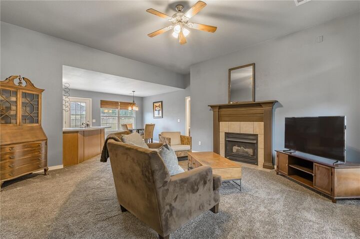 Property Photo:  809 Crystal Street  AR 72745 
