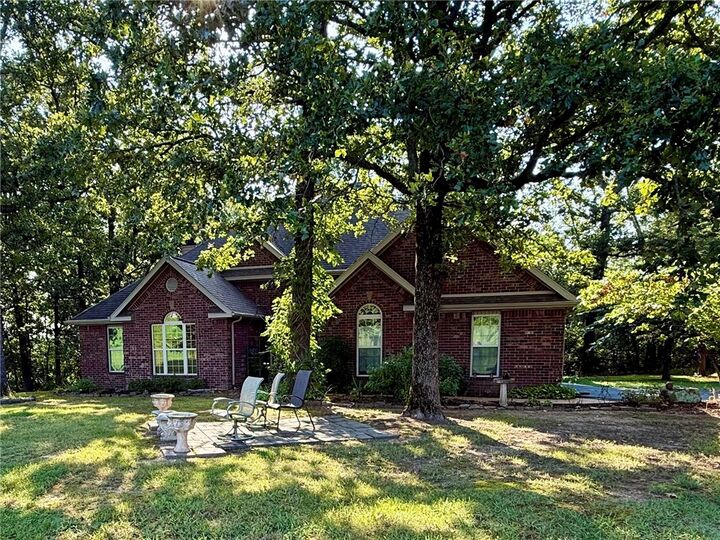 Property Photo: 578 Meadow Ridge Drive AR 72740