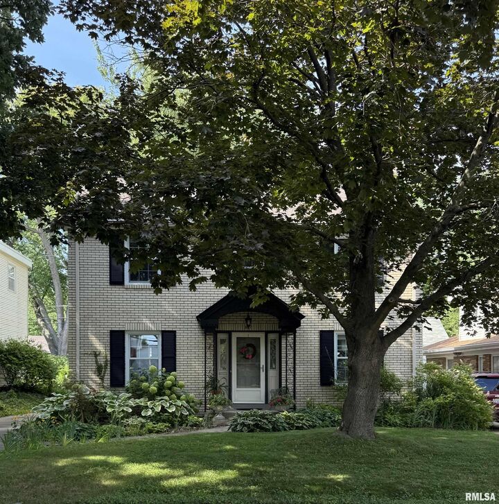 507 W Richwoods Boulevard  Peoria IL 61604 photo
