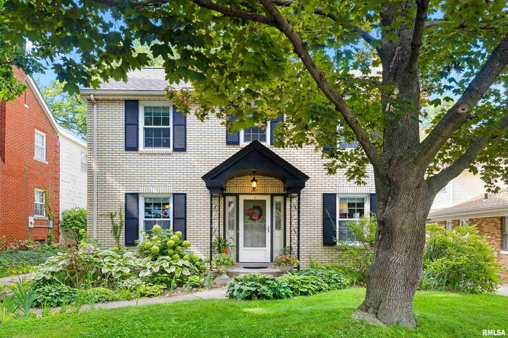 507 W Richwoods Boulevard  Peoria IL 61604 photo