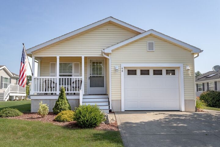 Property Photo: 48 Modena Circle MA 01085