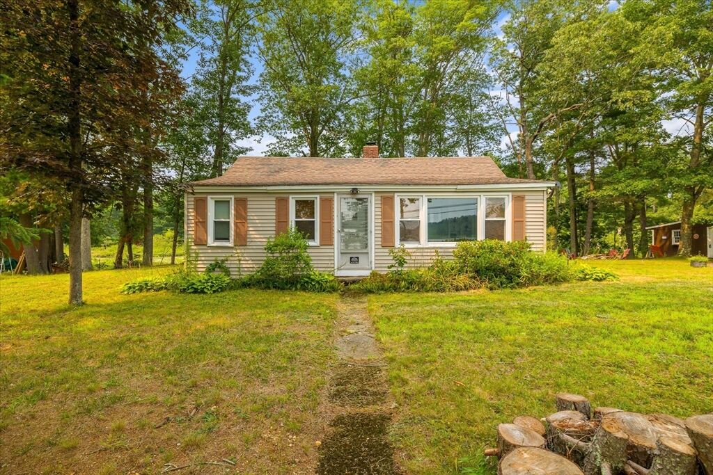 Property Photo: 690 River St MA 01069