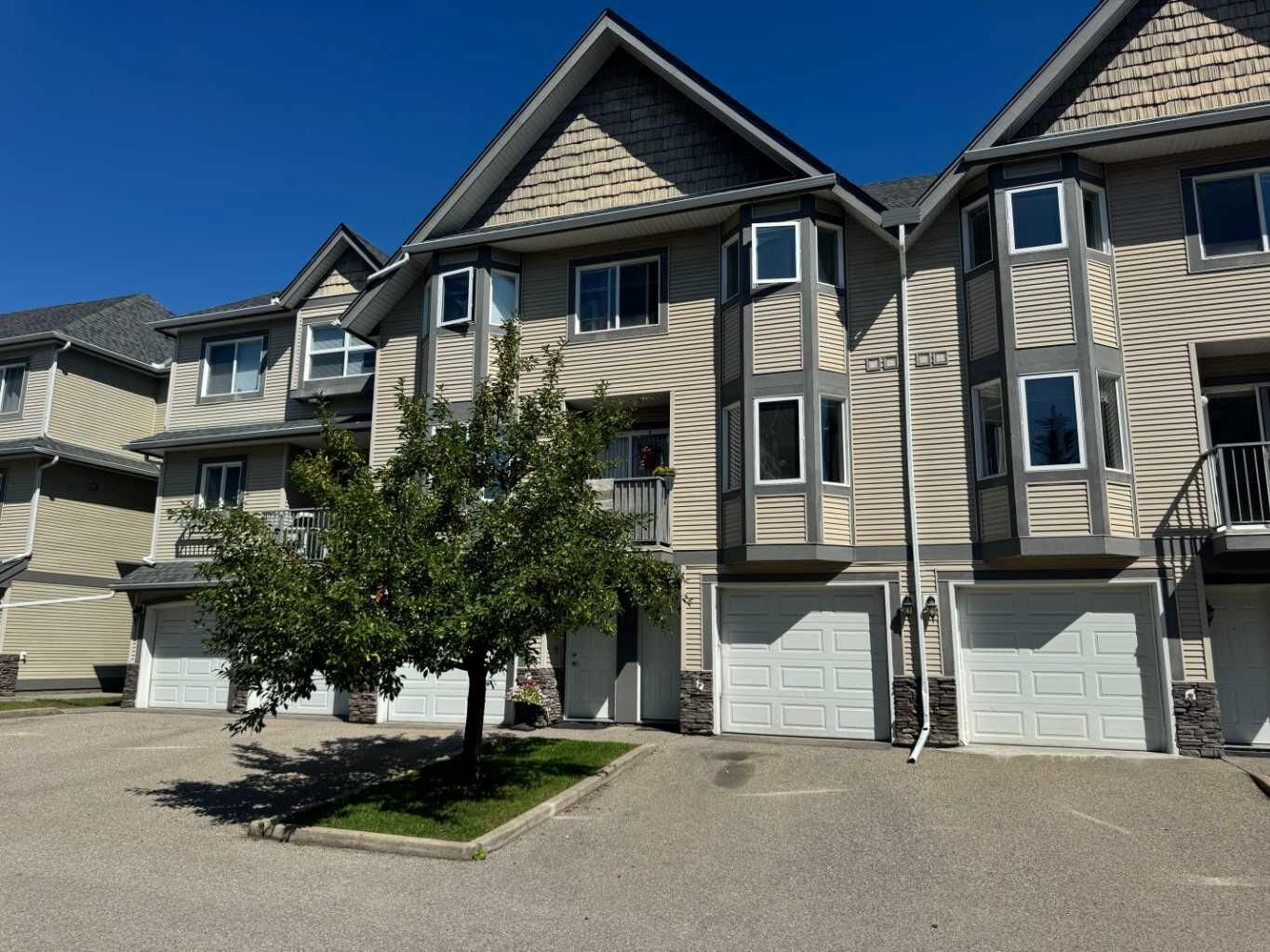 Property Photo: 143 Cedarwood Lane SW AB T2W 6J3