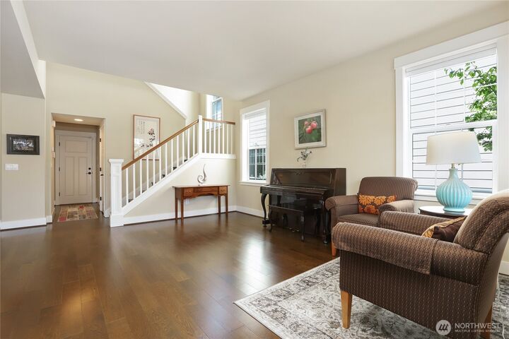 Property Photo:  315  4th Avenue S  WA 98033 